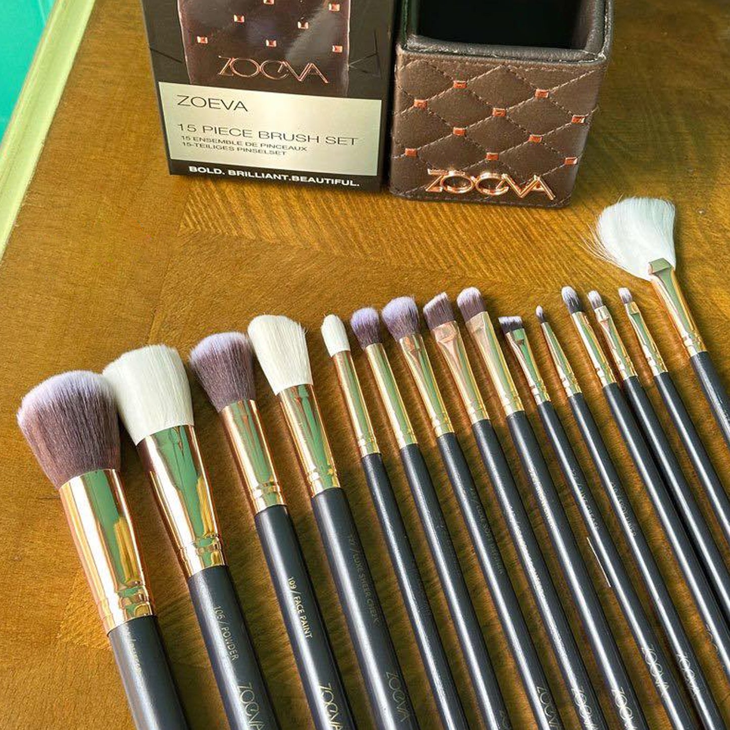ZOEVA 15 Piece Professional Makeup Brush Set with Luxury Holder